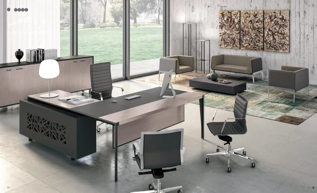 Office Furniture in qatar